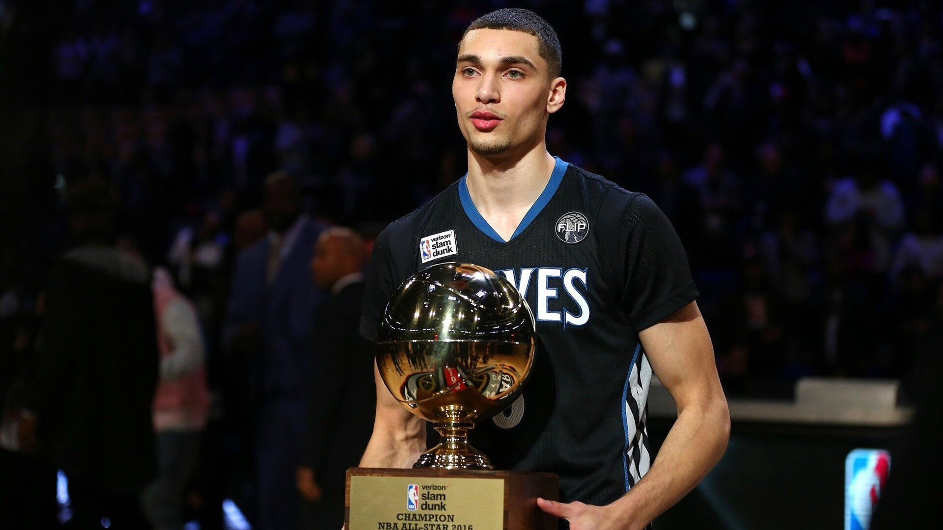 全新击球技巧突破传统打法，引发热议，击球步法